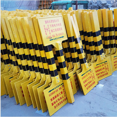 公路玻璃鋼標志牌價格解析與交通安全設(shè)施工程概覽