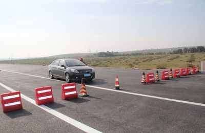 工地采記 | 創(chuàng)建平安工地，打造和諧項(xiàng)目 交通安全設(shè)施工程的實(shí)踐與探索