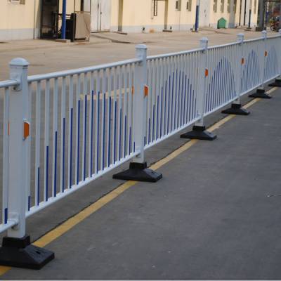 筑牢城市安全防線 甘肅市政工程護(hù)欄的多元應(yīng)用與重要意義